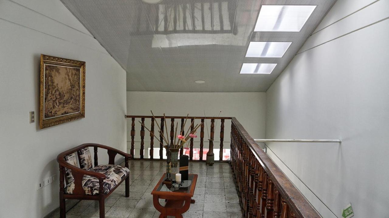 Hotel Cumanday Pereira Εξωτερικό φωτογραφία