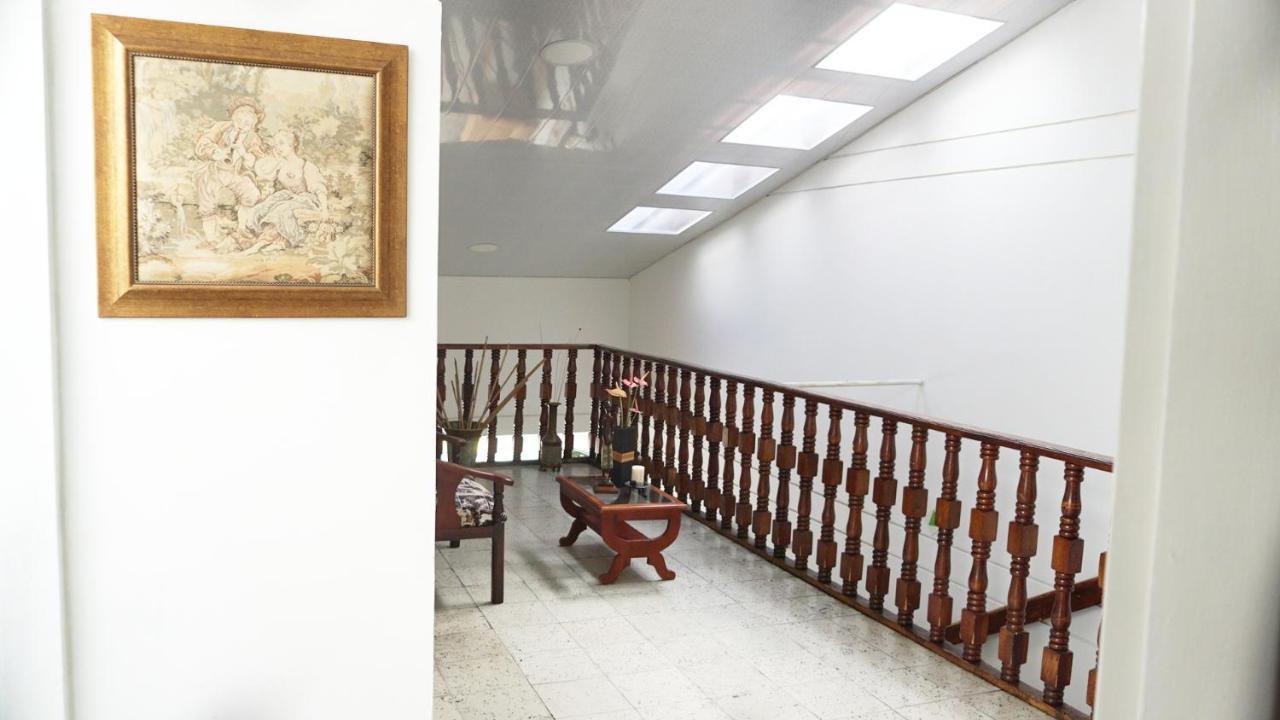 Hotel Cumanday Pereira Εξωτερικό φωτογραφία